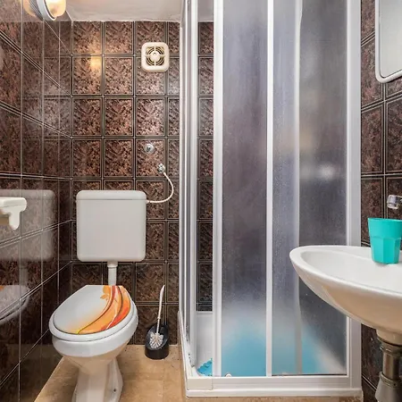 Beautiful In Vodnjan-kacana With Wifi Holiday home Vodnjan