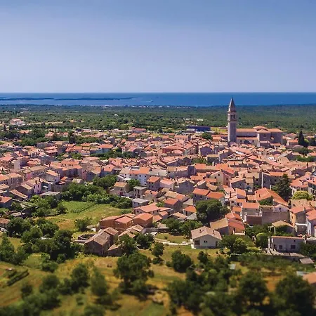 Beautiful In Vodnjan-kacana With Wifi Vodnjan