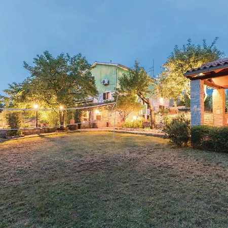 Holiday home Beautiful In Vodnjan-kacana With Wifi