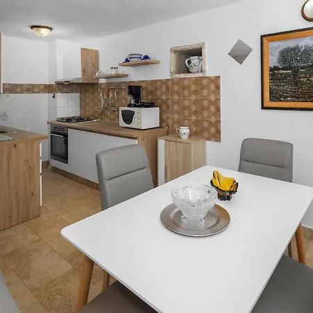 Holiday home Beautiful In Vodnjan-kacana With Wifi Vodnjan