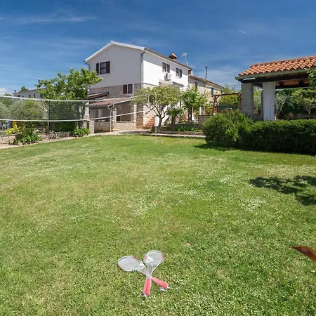Holiday home Beautiful In Vodnjan-kacana With Wifi