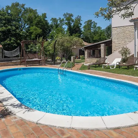 Holiday home Beautiful In Vodnjan-kacana With Wifi